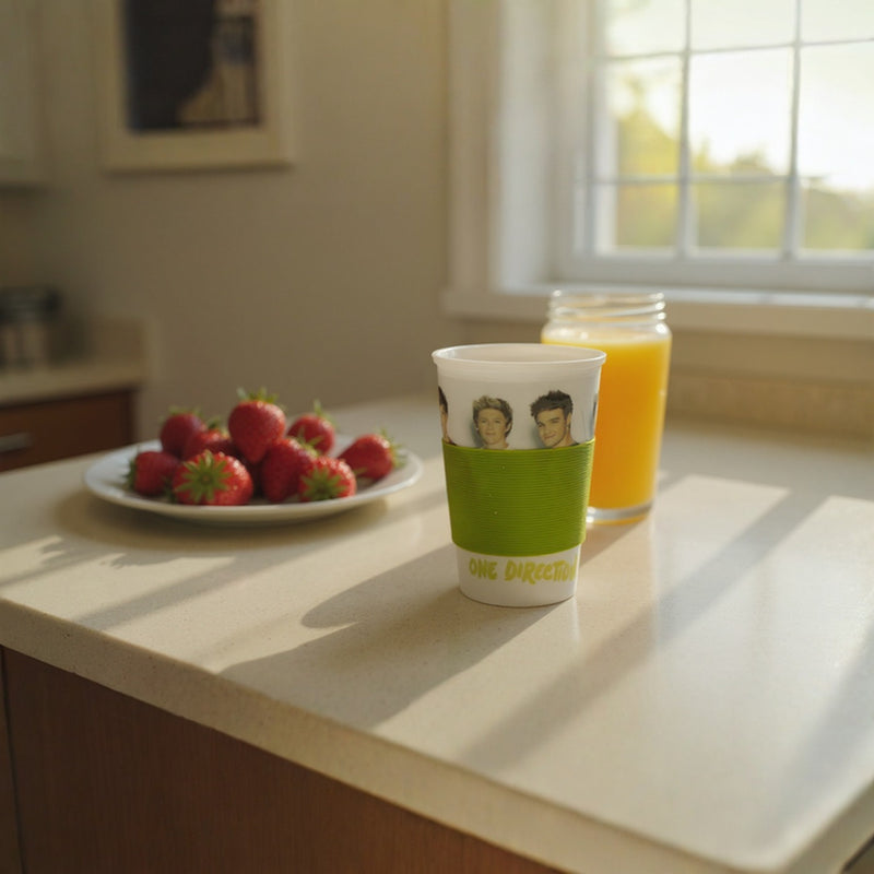 One Direction Travel Cup with Band Member Print – BPA-Free Plastic Tumbler with Lime Grip Band