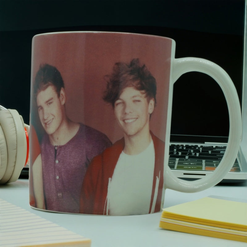 Official One Direction Red Ceramic Mug – Wide Base Coffee Cup with Band Member Print – Premium Music Merchandise