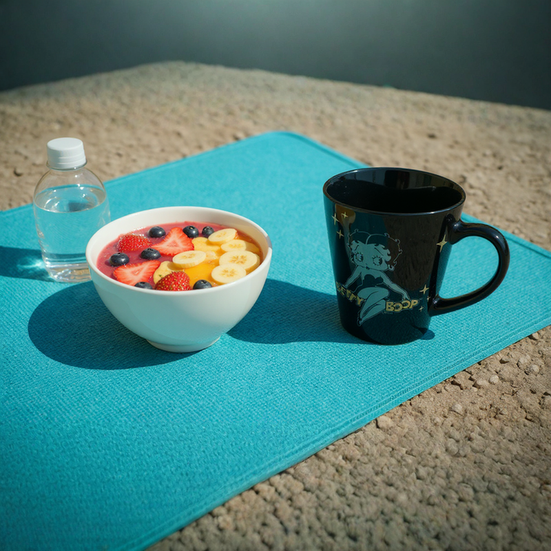 Betty Boop Coffee Mug | Black Ceramic Classic Tea Cup | Vintage Glam Retro Art Drinkware Gift