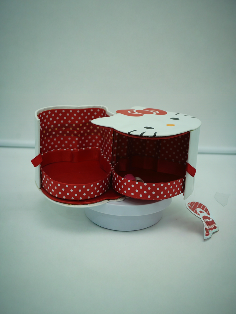 Hello Kitty's Keepsake Treasure Box