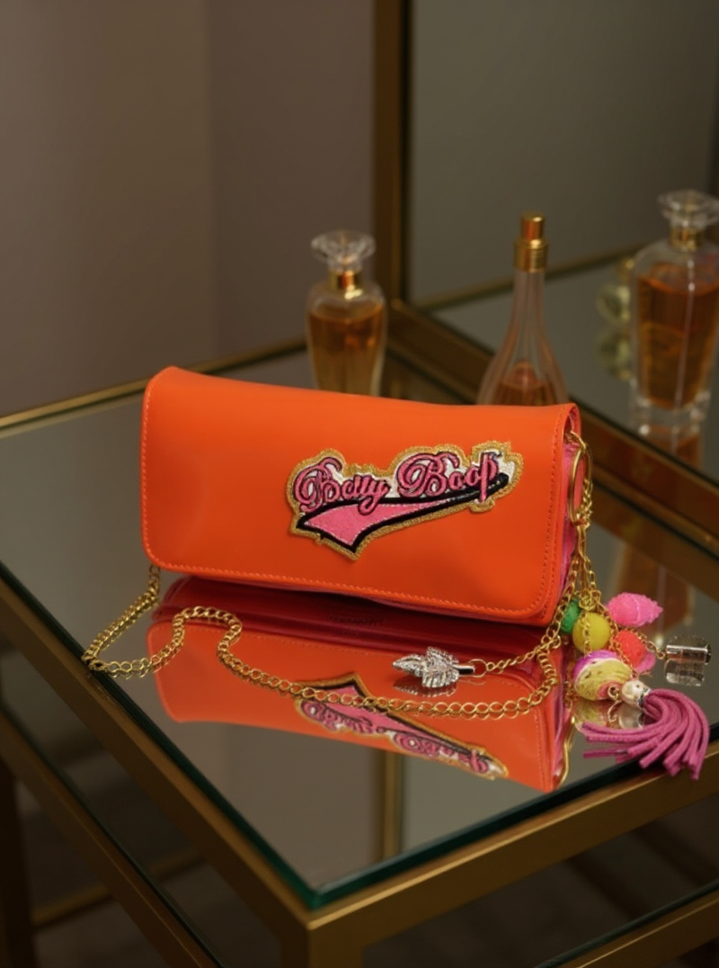 Betty Boop Clutch Me Women's Clutch Bag