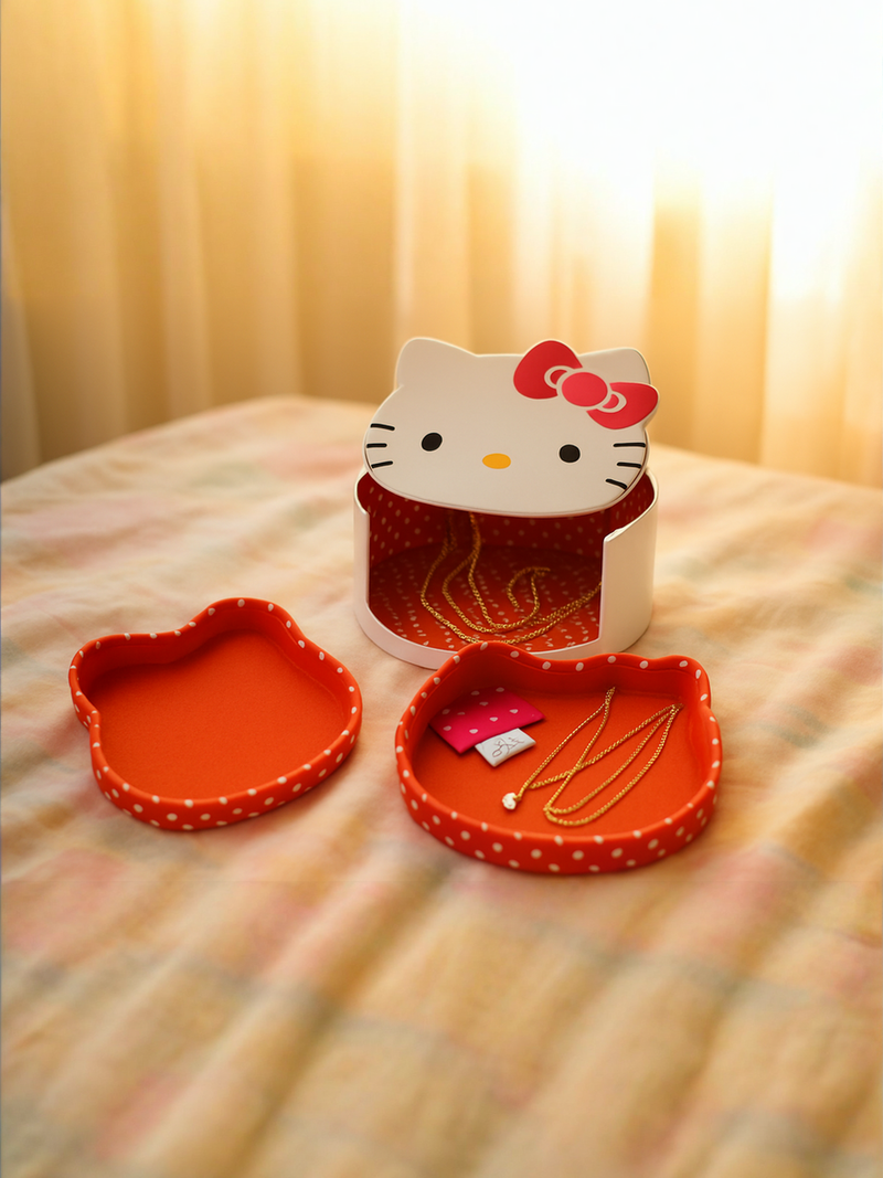 Hello Kitty's Keepsake Treasure Box