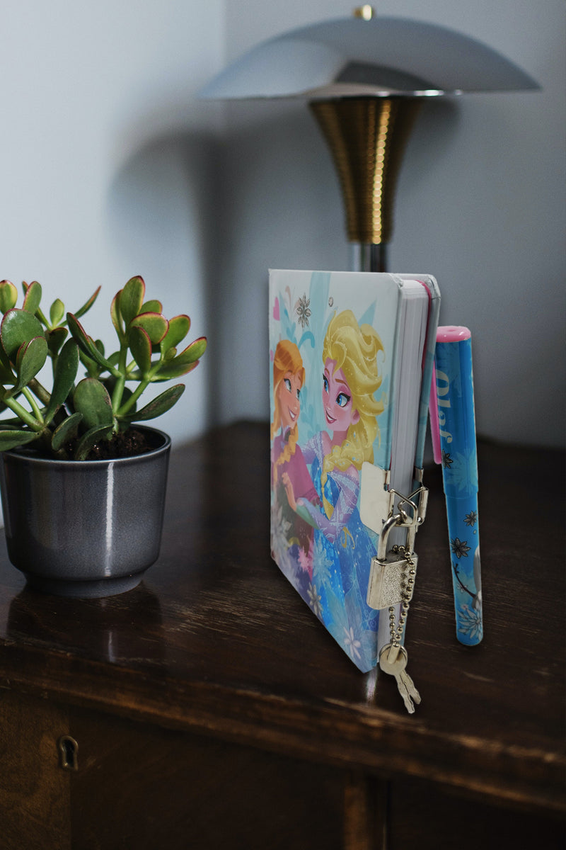 Disney Frozen Winter Queen Glitter Diary & Pen