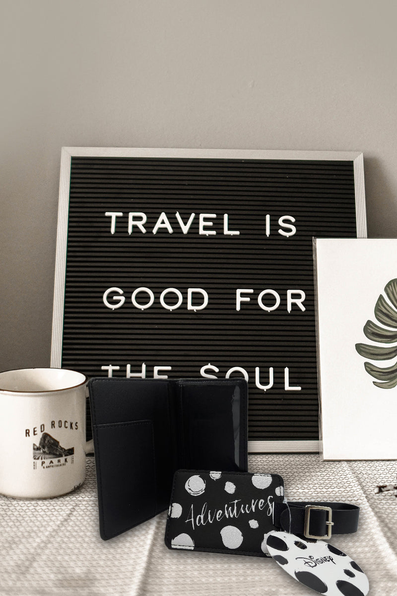 Disney 101 Dalmatians Passport & Luggage Tag