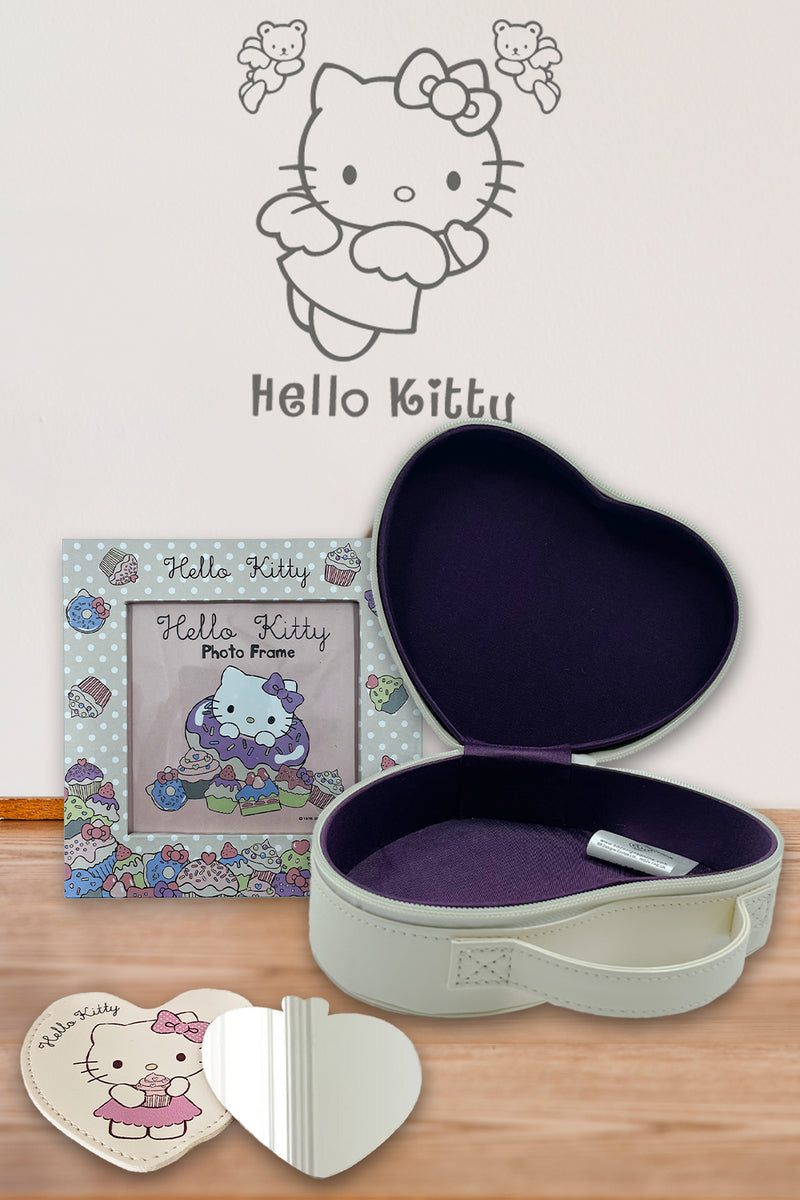 Hello Kitty Kup Cake Fashion Gift Set