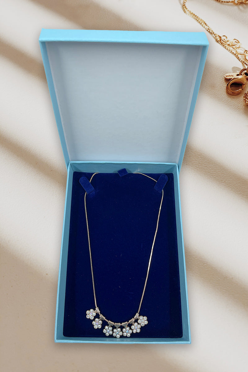 Buckingham Flower Necklace